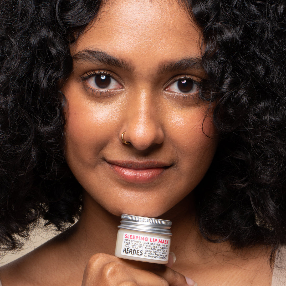 How to Use a Lip Mask the Right Way